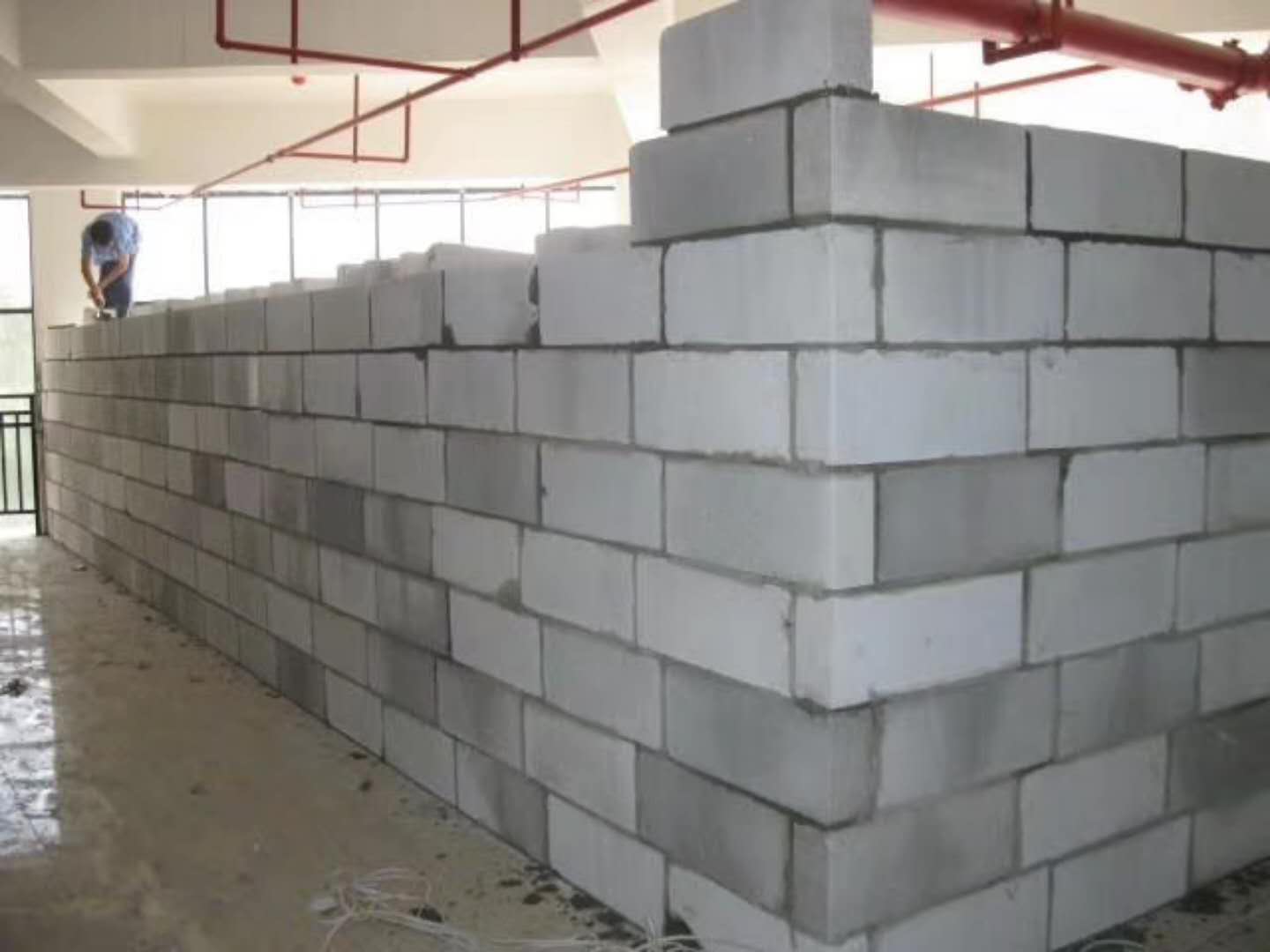 鄂州蒸压加气混凝土砌块承重墙静力和抗震性能的研究